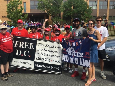 Walking in the Palisades Parade - 4 July 2017