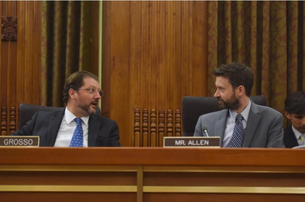 D.C. Council members David Grosso (I-At Large), left, and Charles Allen (D-Ward 6) at a council meeting in May.